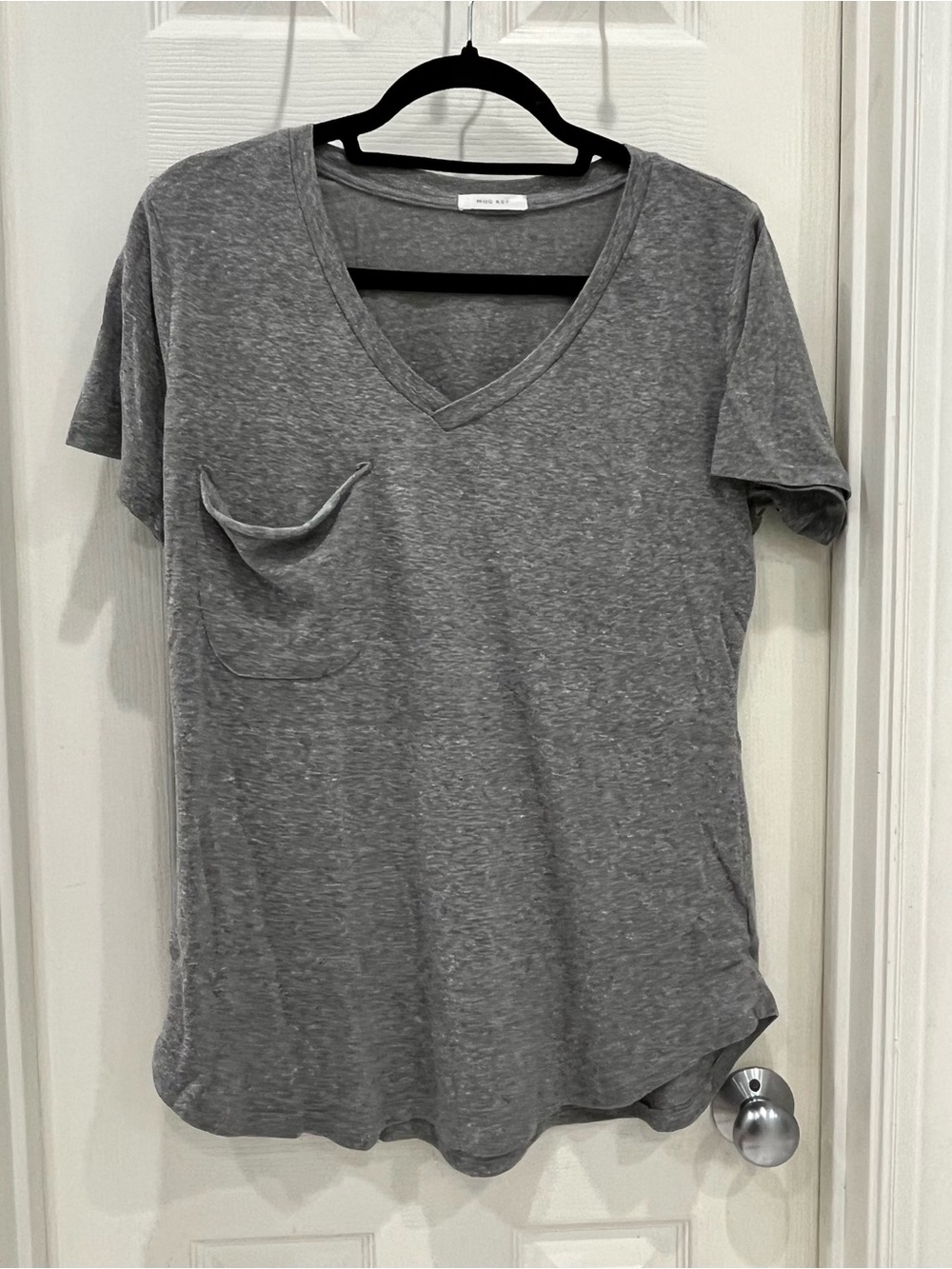 Mod Ref Heather Gray V-Neck Pocket Tee
